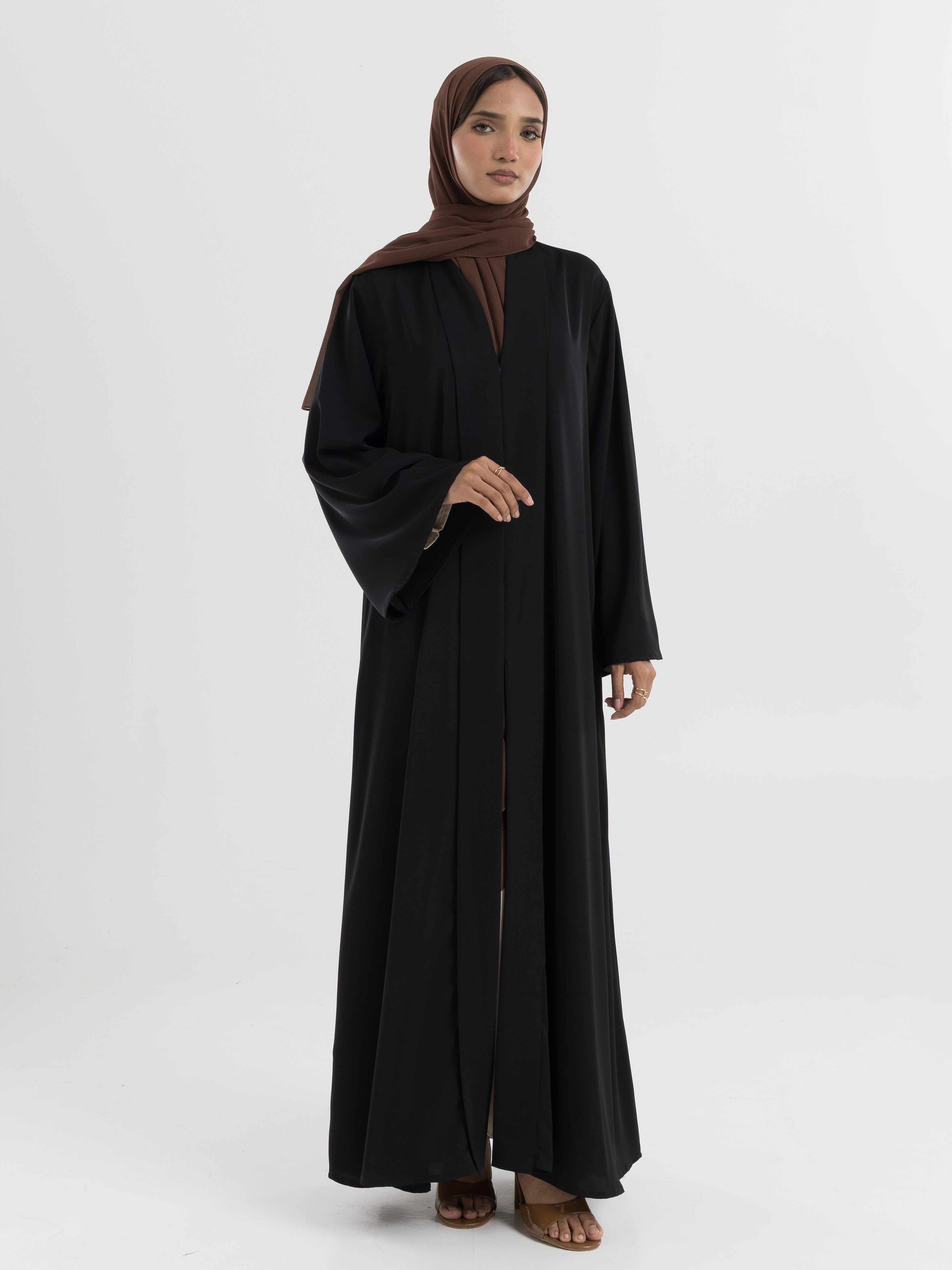 Minimalist Black Abaya