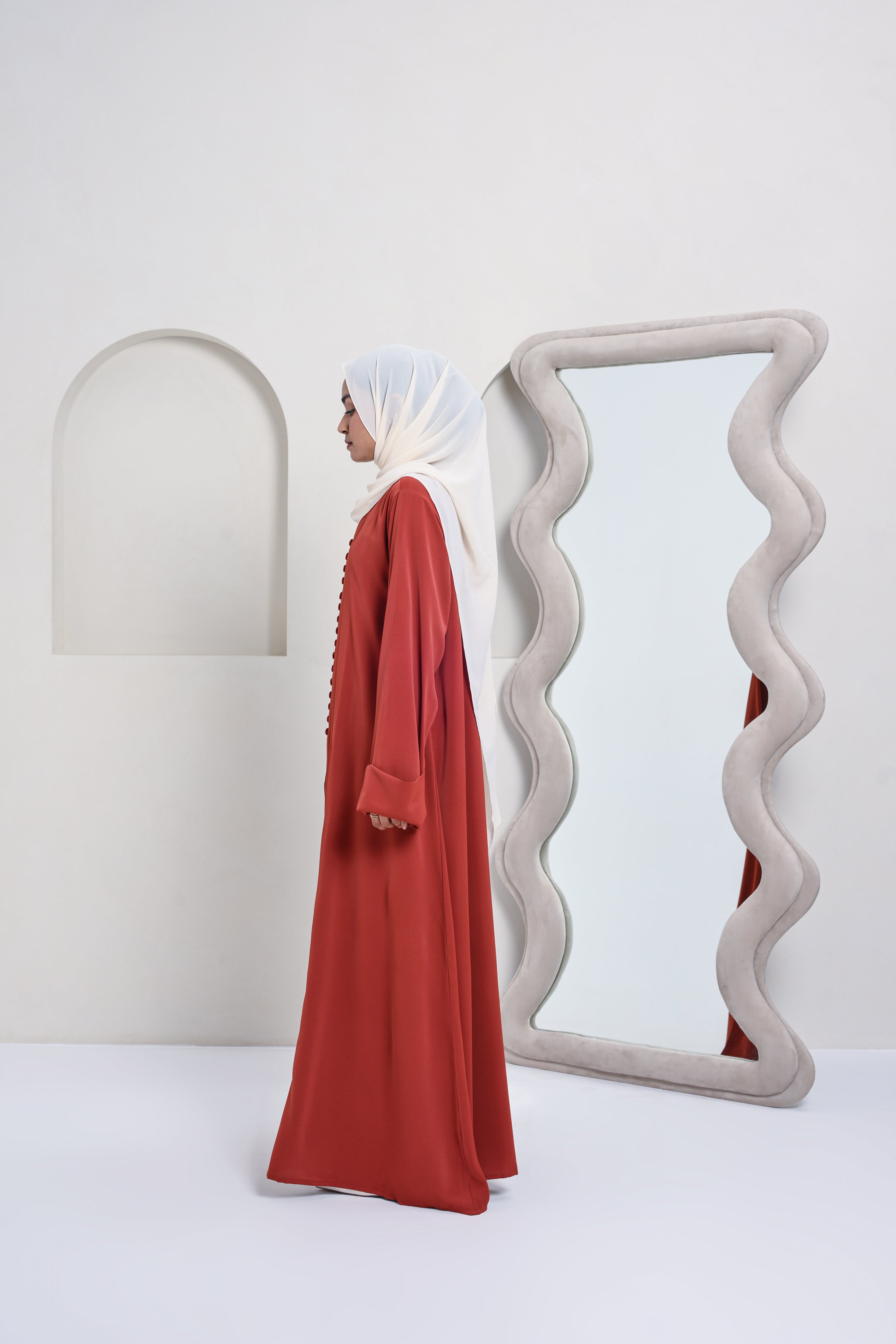 Contrast Trim Abaya
